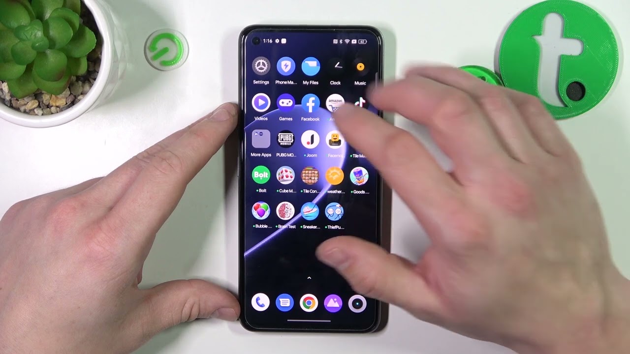 How to Add Internet Speed Meter in Realme GT 2 Top Bar? Let's Enable Download / Upload Indicator