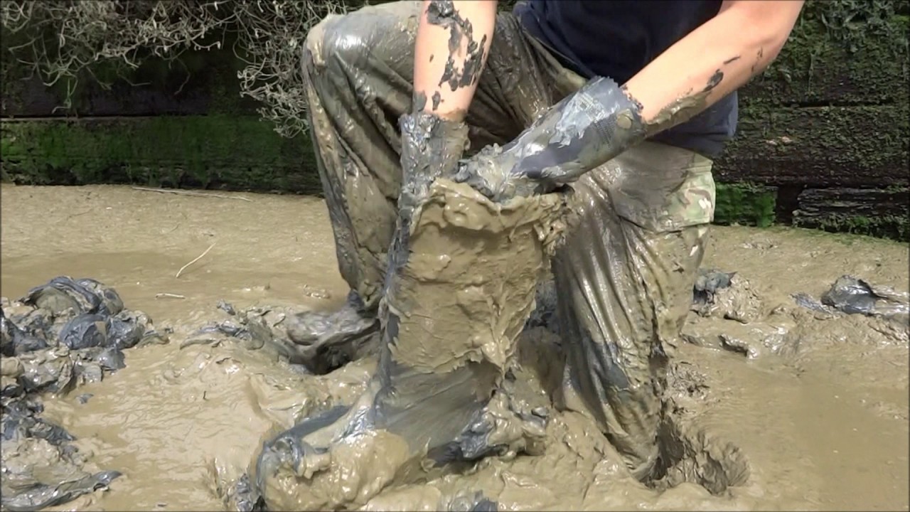 Exploring new mud place