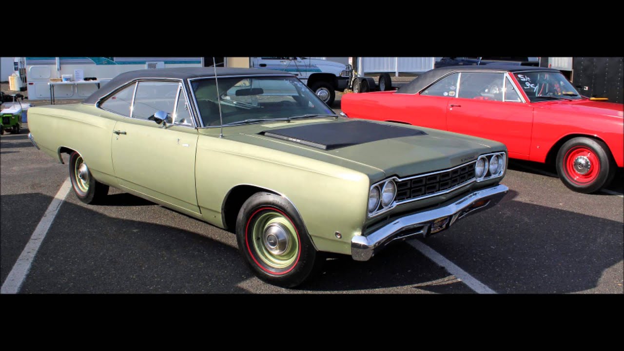 DRAG RACE: 1968 HEMI SUPER BEE vs 1968 383 ROAD RUNNER