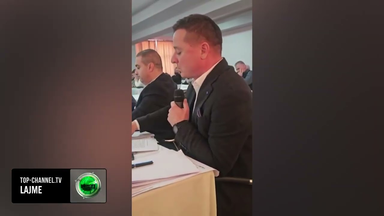 Top Channel/ Në Vlorë “përleshen” për plazhet, debate të ashpra në Këshillin Bashkiak