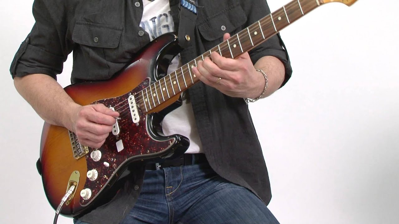 Lick of the Day - Tomo Fujita - BB King Style Intro