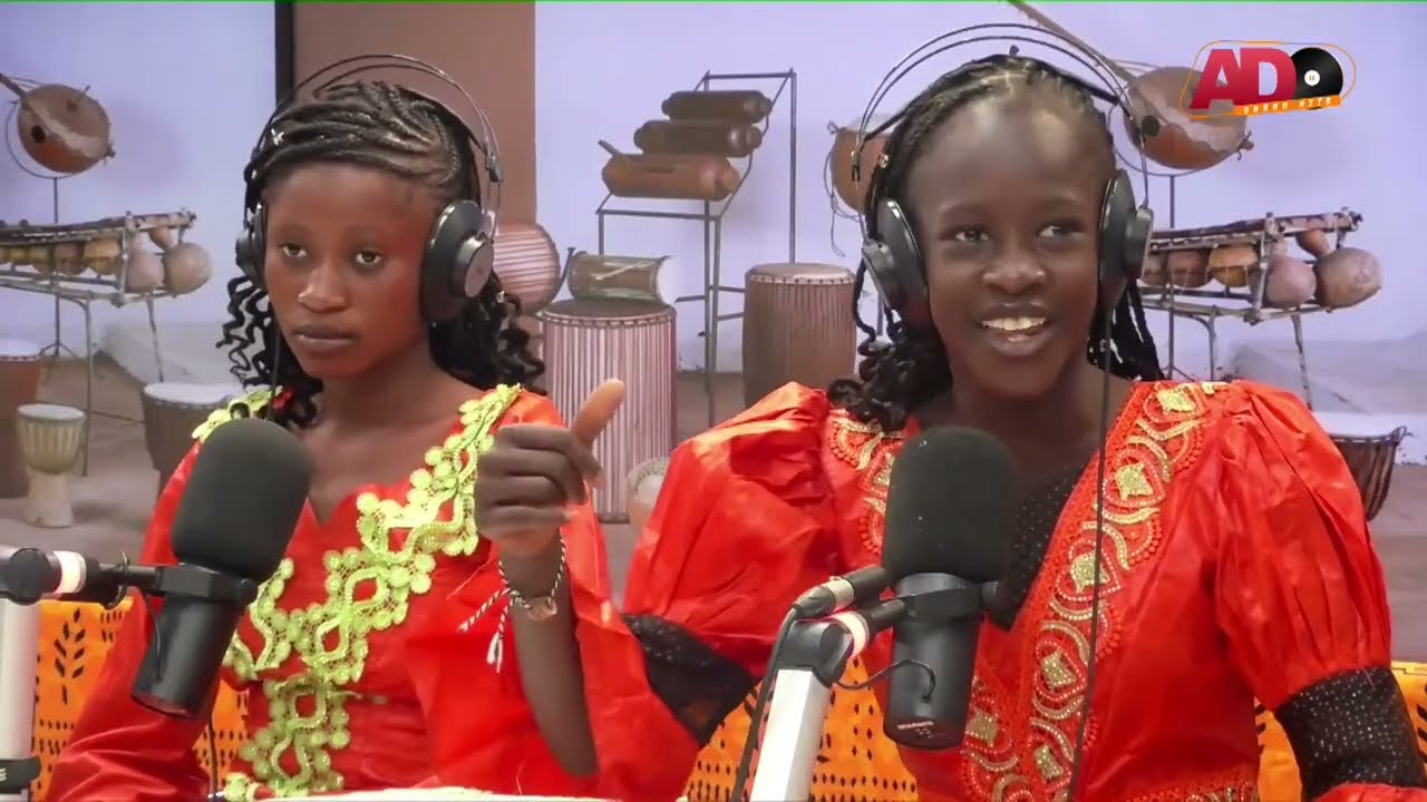 Manden kalikan avec Les jumelles