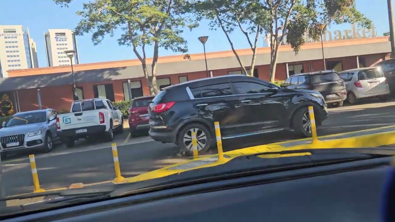 Recorriendo las calles de Asunción del Paraguay Madre de Ciudades