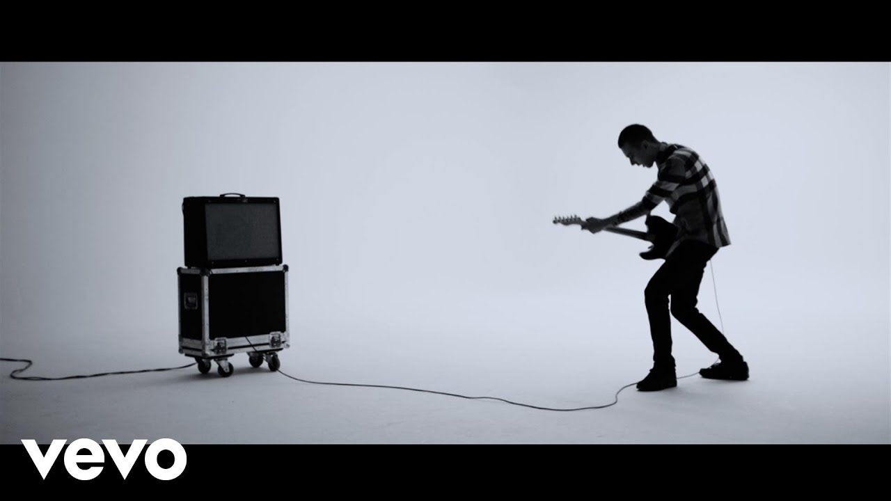 The Skints - This Town (Official Video) ft. Tippa Irie and Horseman