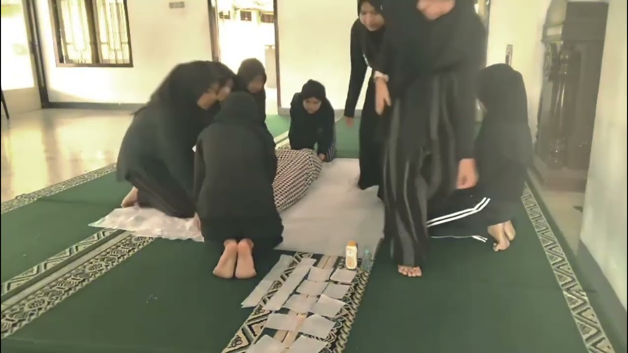 UJIAN PRAKTIK MAPEL PEND. AGAMA ISLAM (MEMANDIKAN DAN MENYOLATKAN JENAZAH) || XII.2