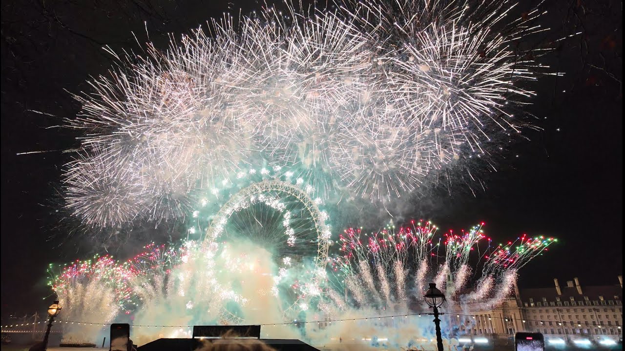 런던 새해 카운트다운 2025 블루존 시야 4K / London New Year Fireworks 2025 Blue Zone/ Full ver.