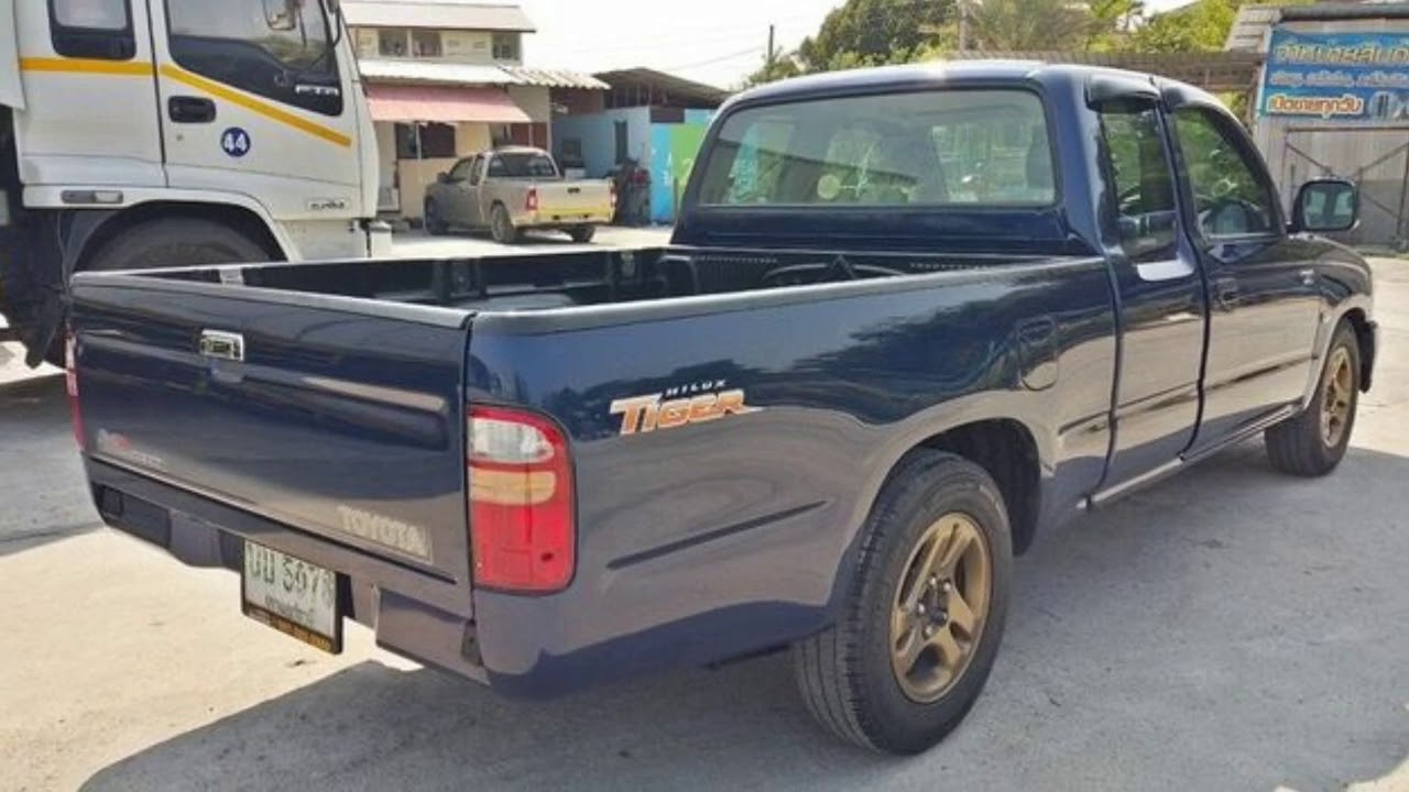 Toyota Hilux Tiger D4D 2.5MT ปี 2004 จด 05