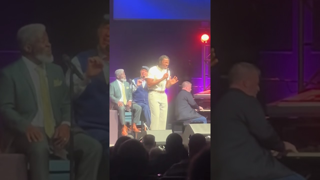 Chris Blue singing Master the tempest is raging