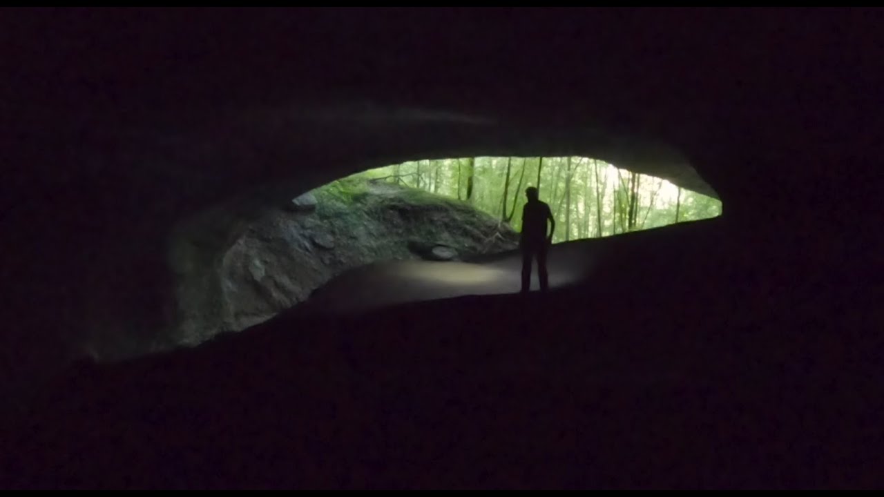 Abandoned Tourist Cave with a beautiful little River: Grotte de PlaisirFontaine (Doubs, France)