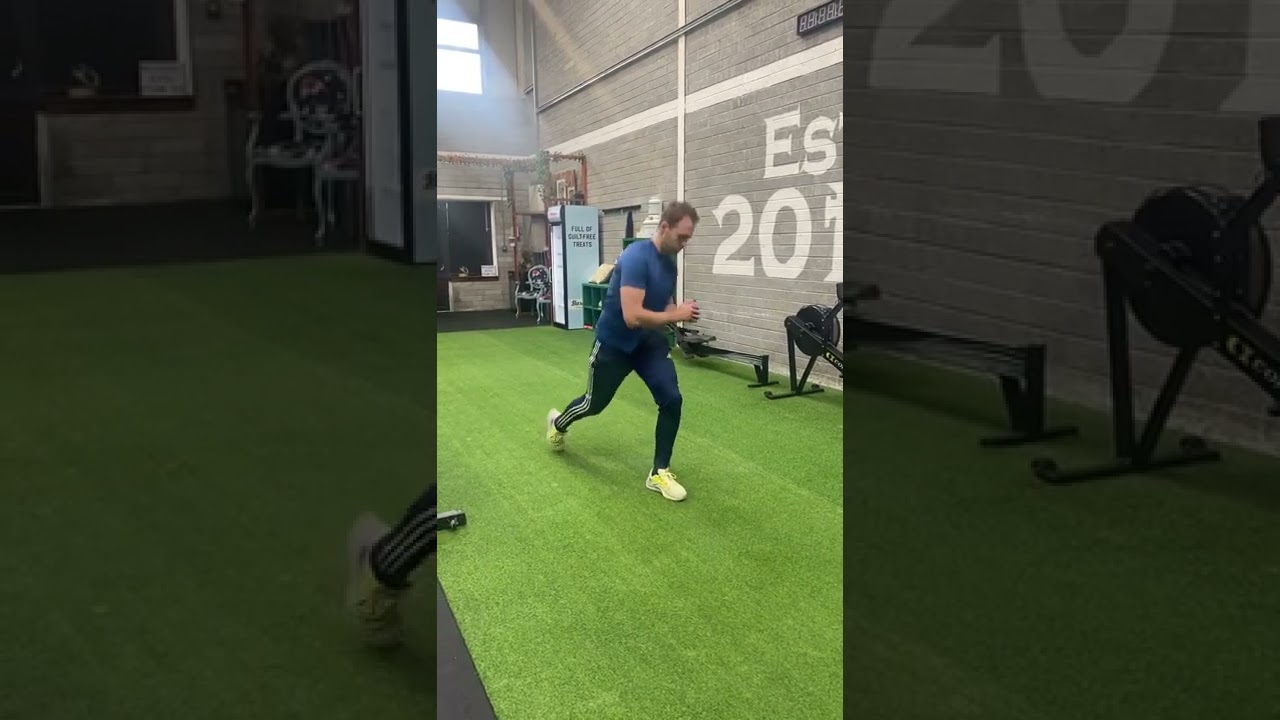 Reverse Lunge with twist
