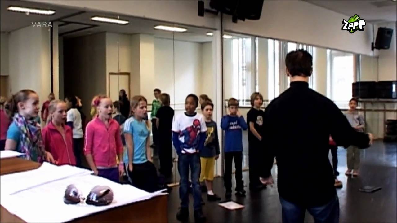 Jorge repeteert met Kinderen voor Kinderen