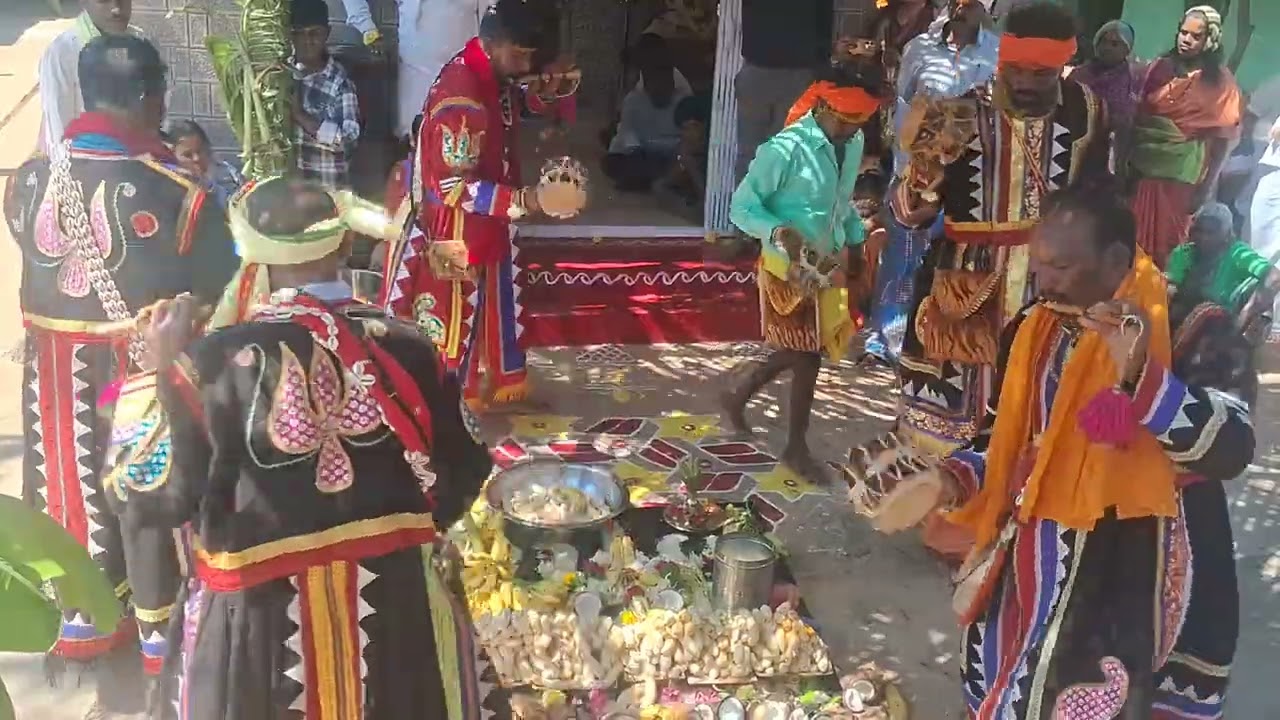 Mylaraligeswhra done Puja eri Kathery