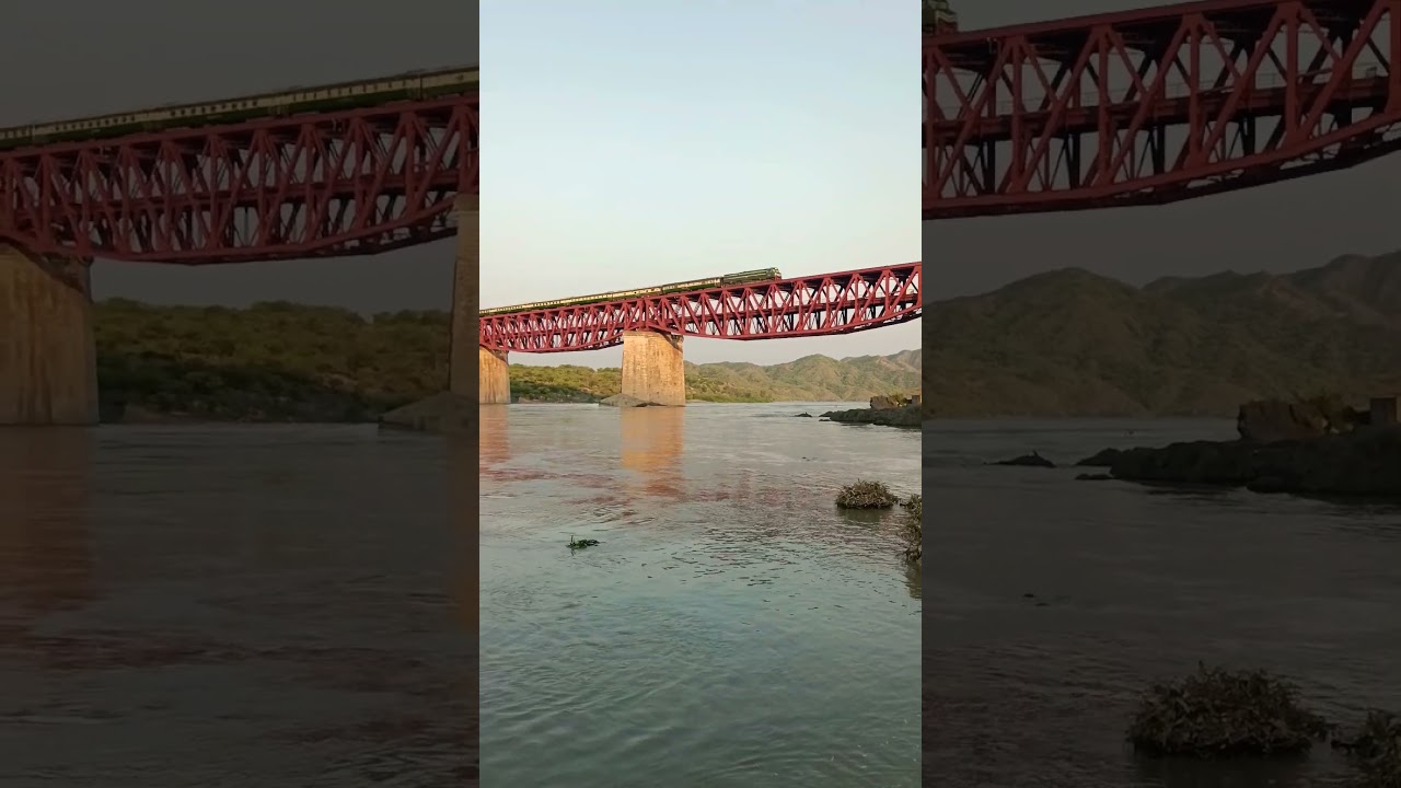Attock bridge is very old, it was built in 1820😮mohsin ayaz vlog