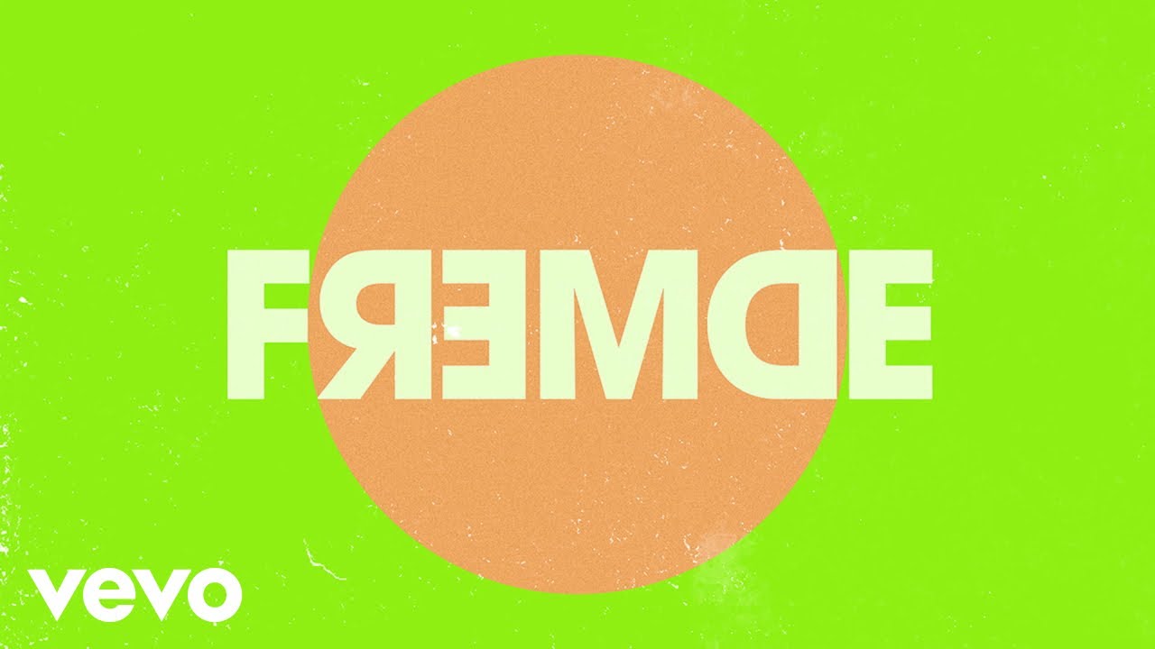 Jenniffer Kae - Fremde (Official Audio)