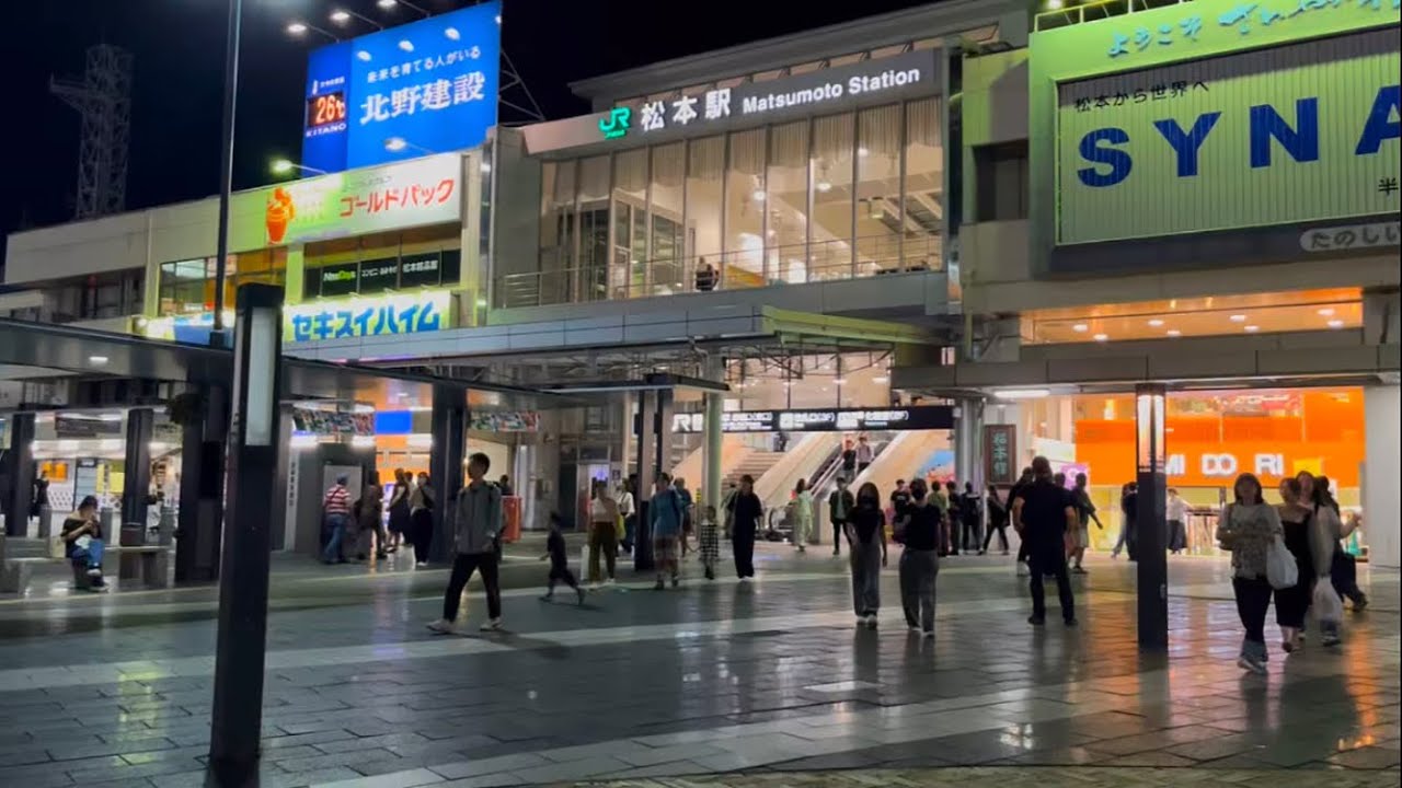 賑わう松本、土曜の夜の美しい中心街を歩く(長野県) ※ノーカット