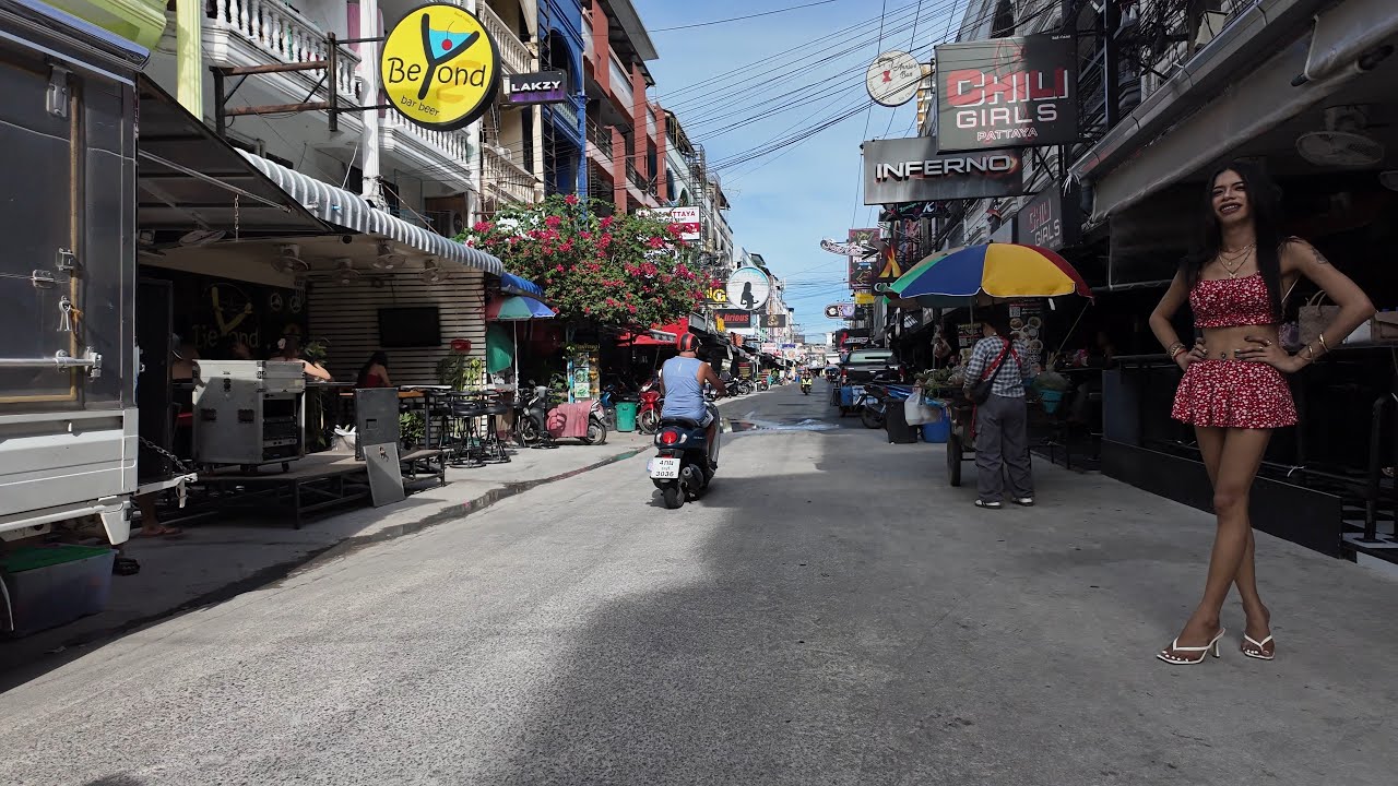 Pattaya Daytime Soi Buakhao, Soi Chaiyapoon, Third Road, Thailand - 4K 30FPS