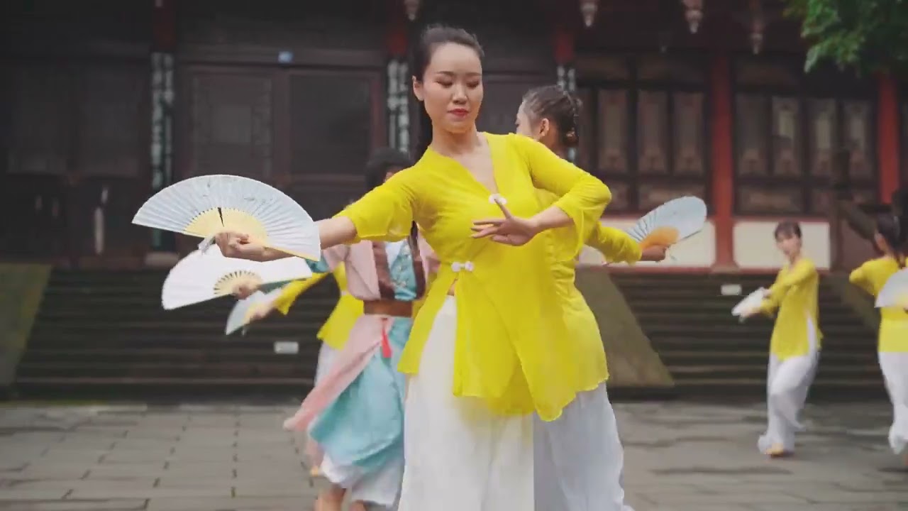 danse chinoise de style ancien.