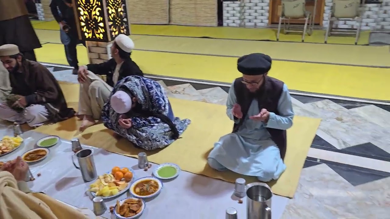 Batkhela sharif Sahibzada Waqas sahib ke taraf sy Aftari ka ahtemam kya gya