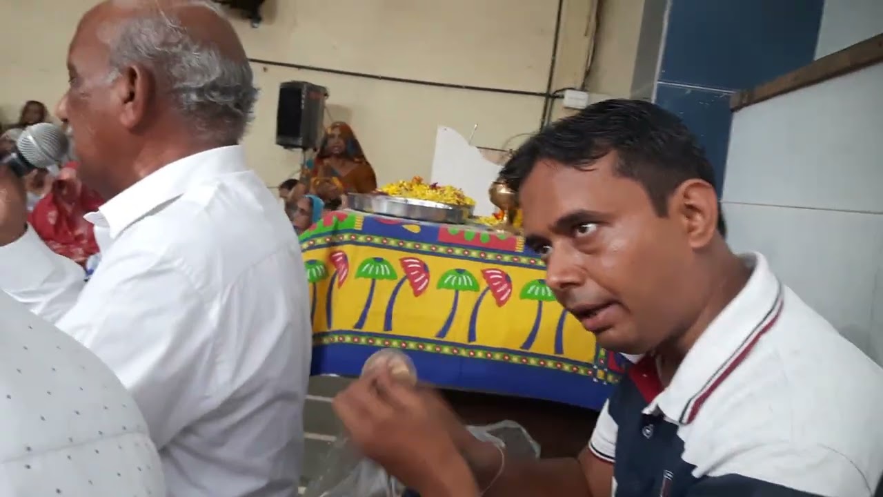 Aa Kaya Mathi Hansalo Re Onchitano Udi Jase || Santvani Gujrati Bhajan || Vitthal Bhai