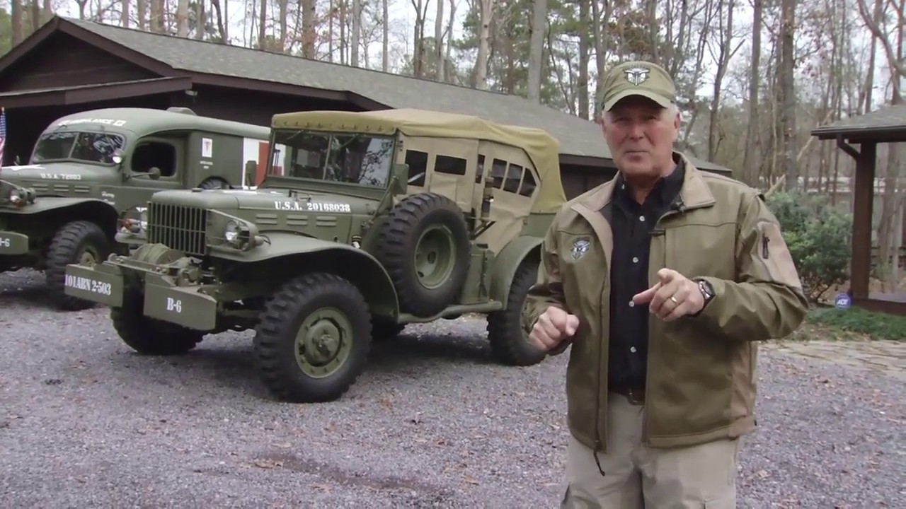 Bob's 1942 Dodge WC57 Command Car