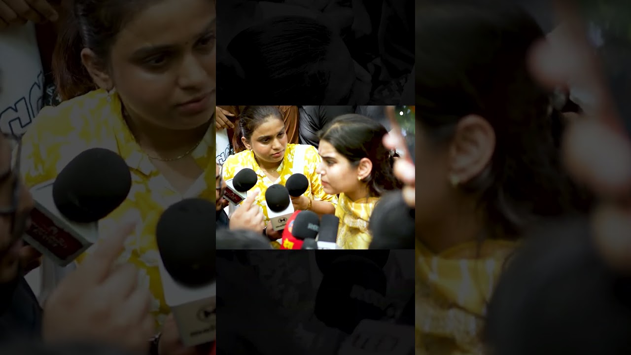 CJP के विरोध में स्प्रे लेकर पहुँची नफ़रती Ridhima sharma | Neeraj Jha
