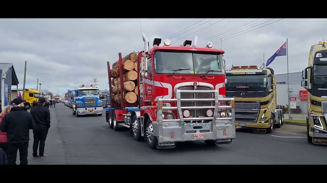 Mack Man, Funeral Procession of Bryan Menefy, A New Zealand Trucking Legend
