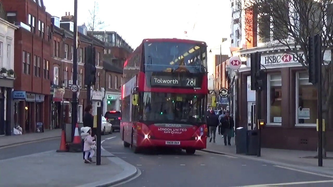 London Buses 2020-Twickenham Variety