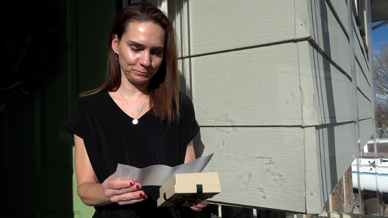 Mother with terminal cancer stunned by Secret Santa surprise