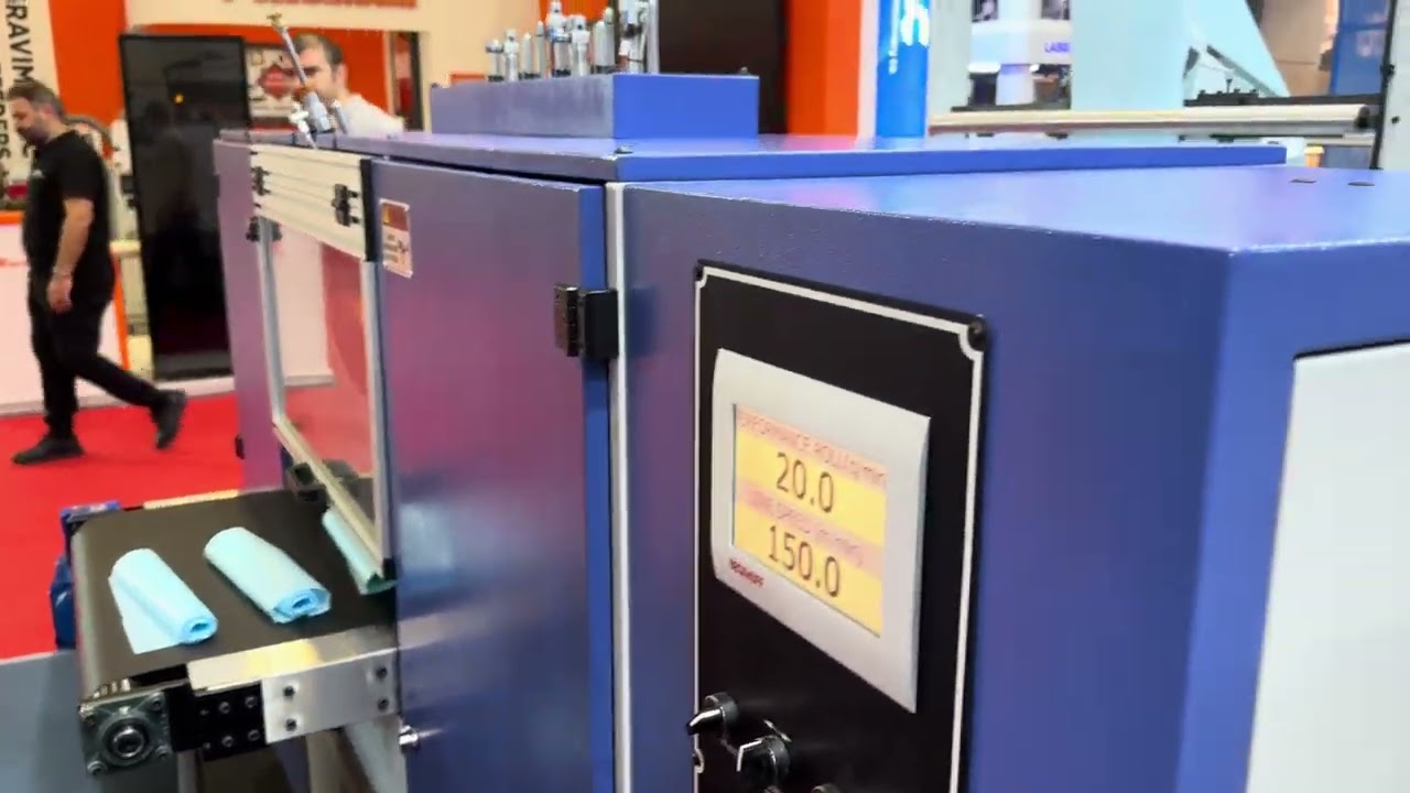 STL-900 SHUTTLE SYSTEM BAGS ON ROLL MACHINE WITH SERVO REWINDER UP TO 20 ROLLS/MINUTE (150 METER)