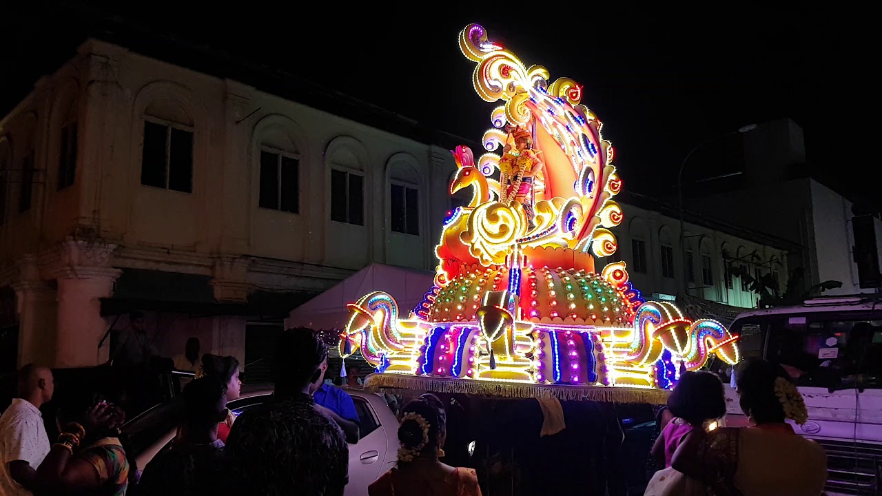 Ipoh Thaipusam 2020 - Color Filled Light Kavadi's & Very Awesome Urumi // Uniquely  Designed