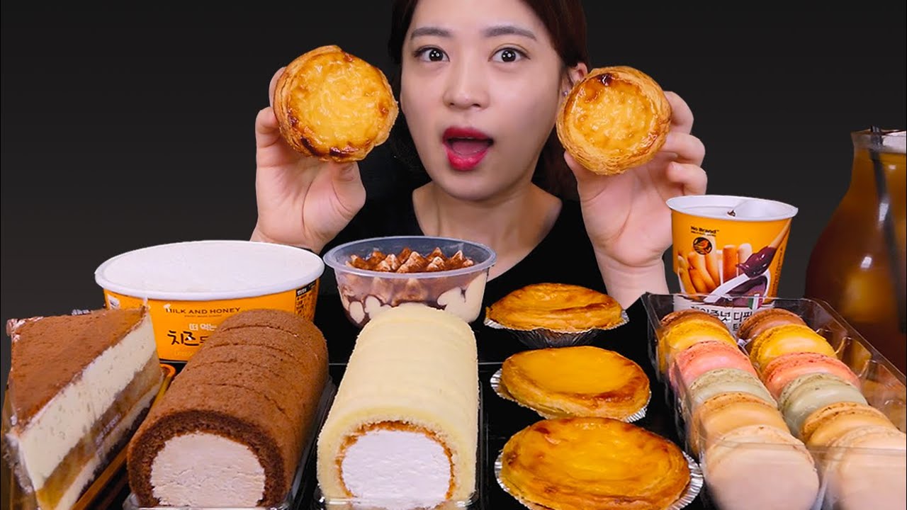 🍰Sweet dessert😍 맛, 양, 가성비 노브랜드 답정너~😋 [Egg tart, Cream, Mocha roll cake, Tiramisu, Chocolate]Mukbang
