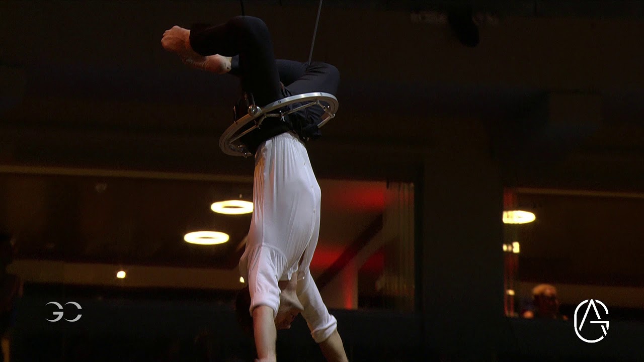 AirGym Art Company - Harness dance