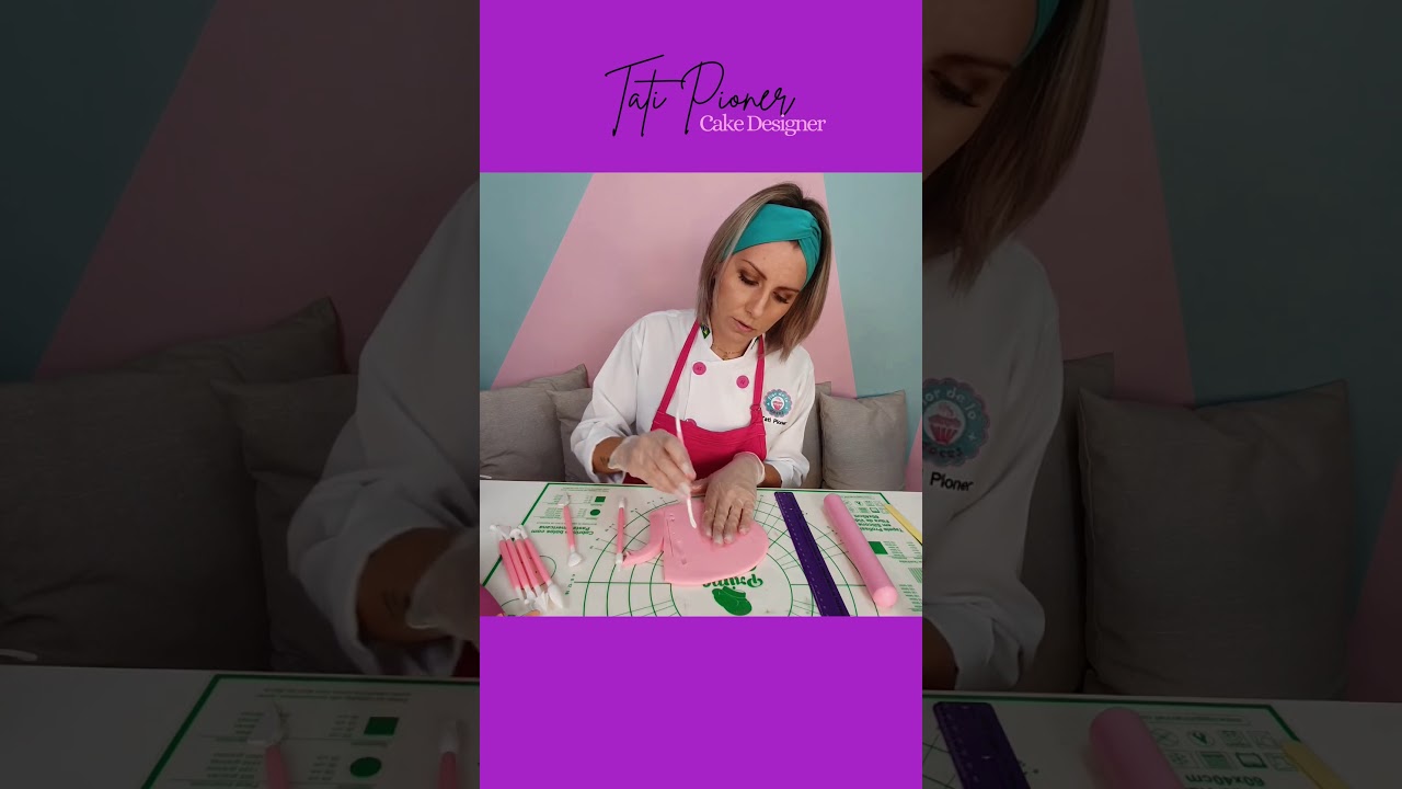 Utensílios para trabalhar com Pasta Americana