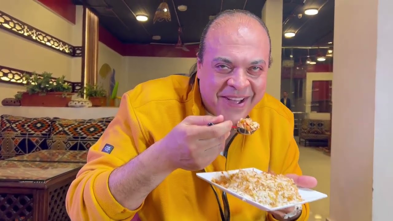 من داخل اكبر هايبر اكل لازم تدلع 🧆🌯😋 ابن مصر 🇪🇬 😍