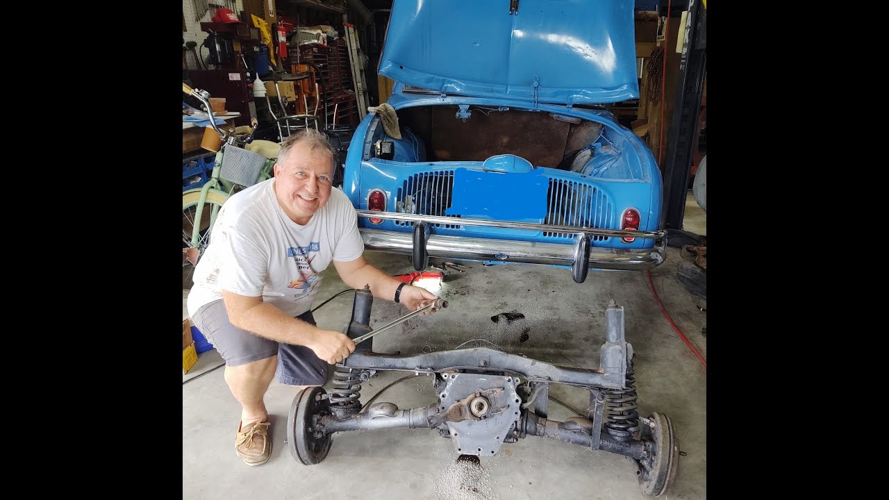 1961 Renault Dauphine Transaxle & Rear Suspension Episode 8
