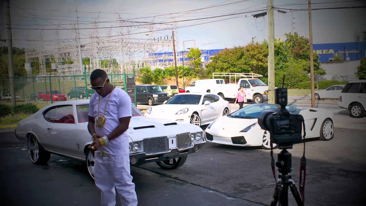 Yo Gotti - RIDES MAGAZINE - Photo Shoot Behind the Scenes (HD)