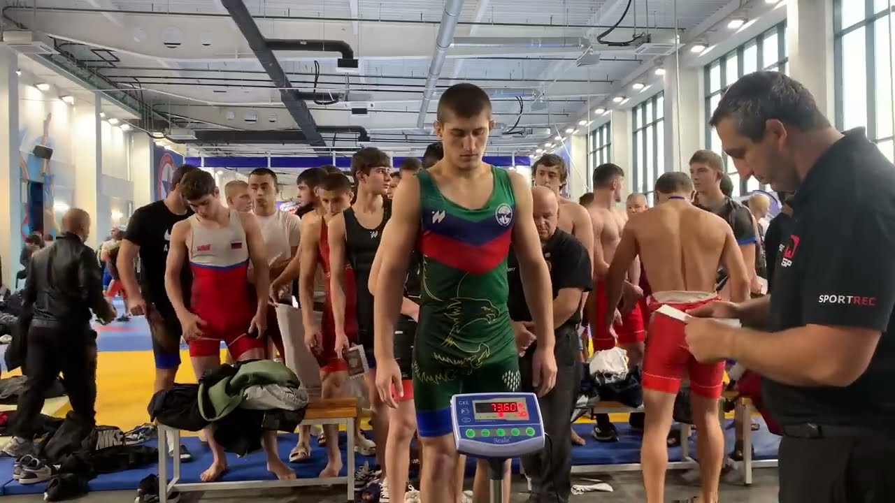 Взвешивание борцов до 74 и 79 кг. 12 октября 2025 г.