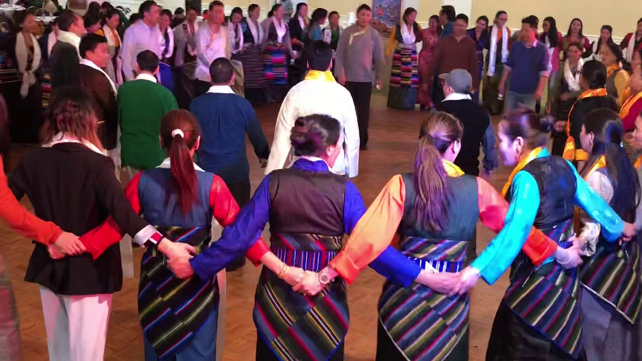 Mustang losar party