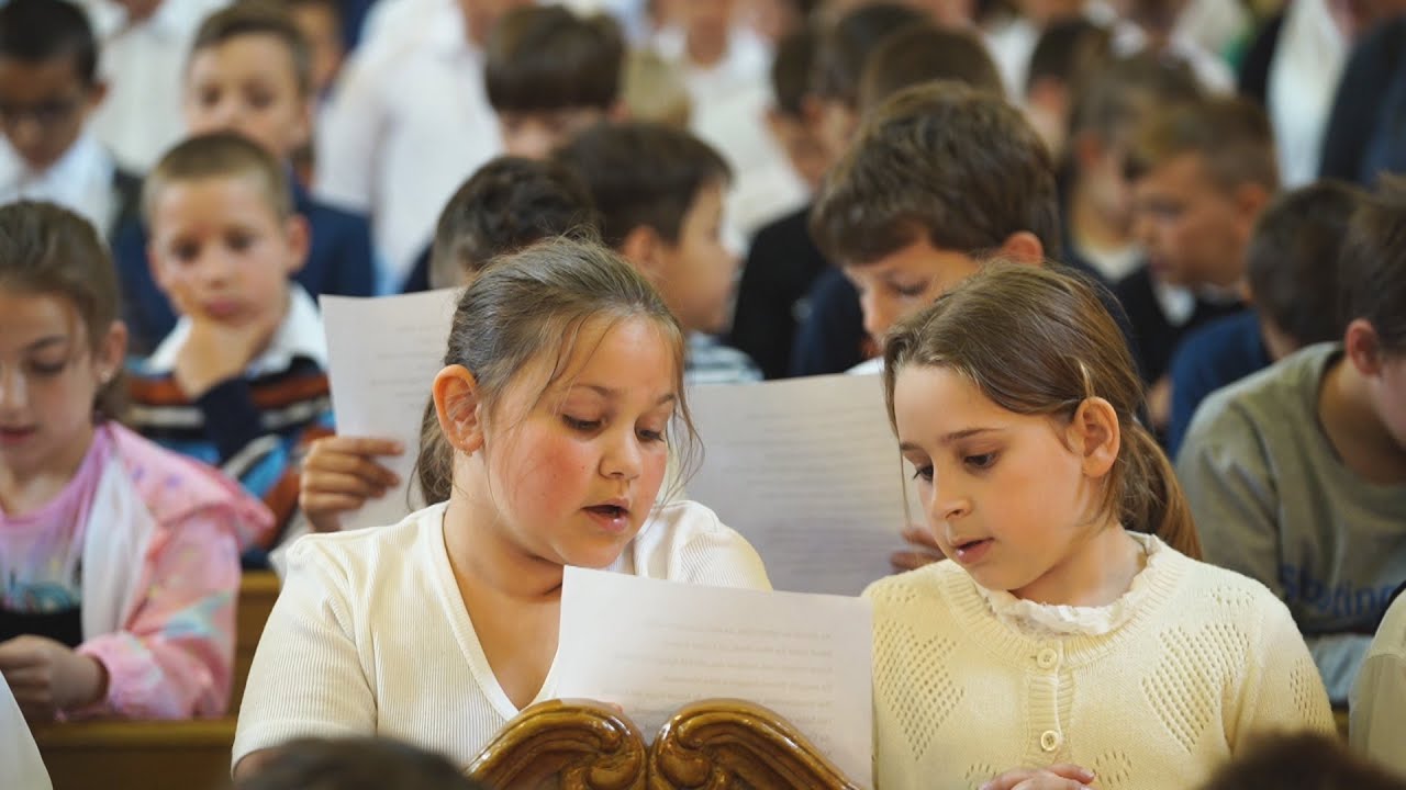 Te Deum Szent Gellért Római Katolikus Általános Iskola - Tab