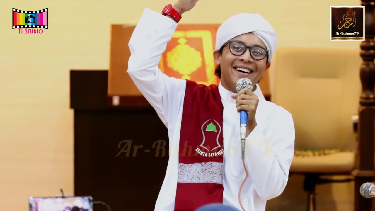 Qasidah oleh Adik Husaini Mazlan