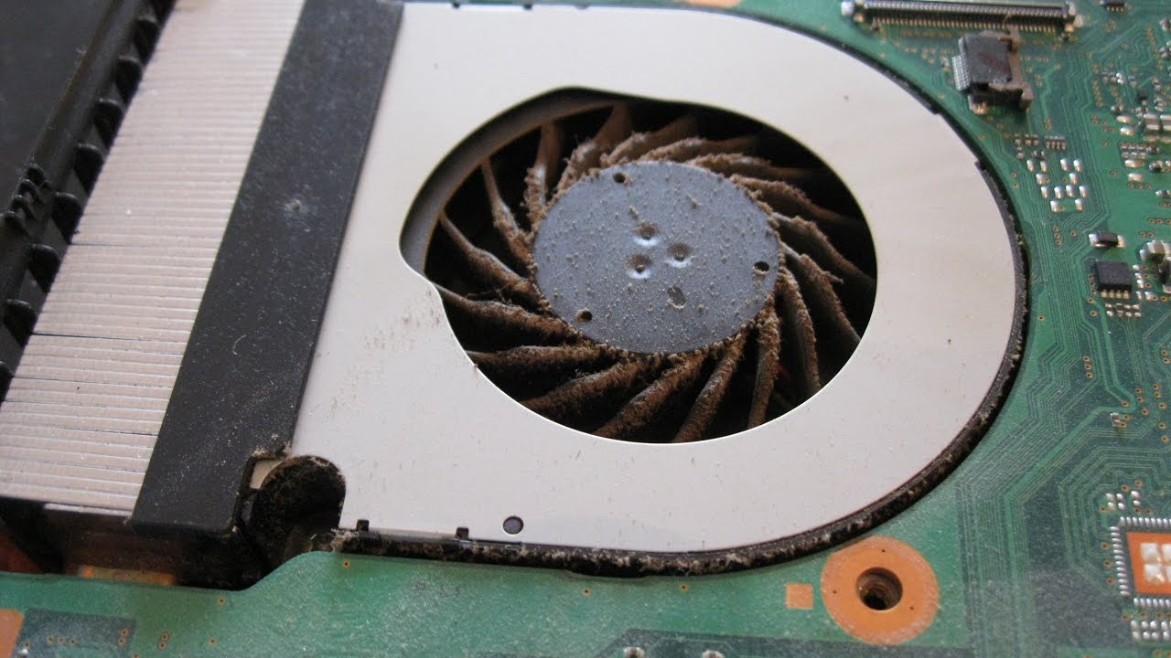 Cleaning fan  toshiba satelite pro S500 laptop