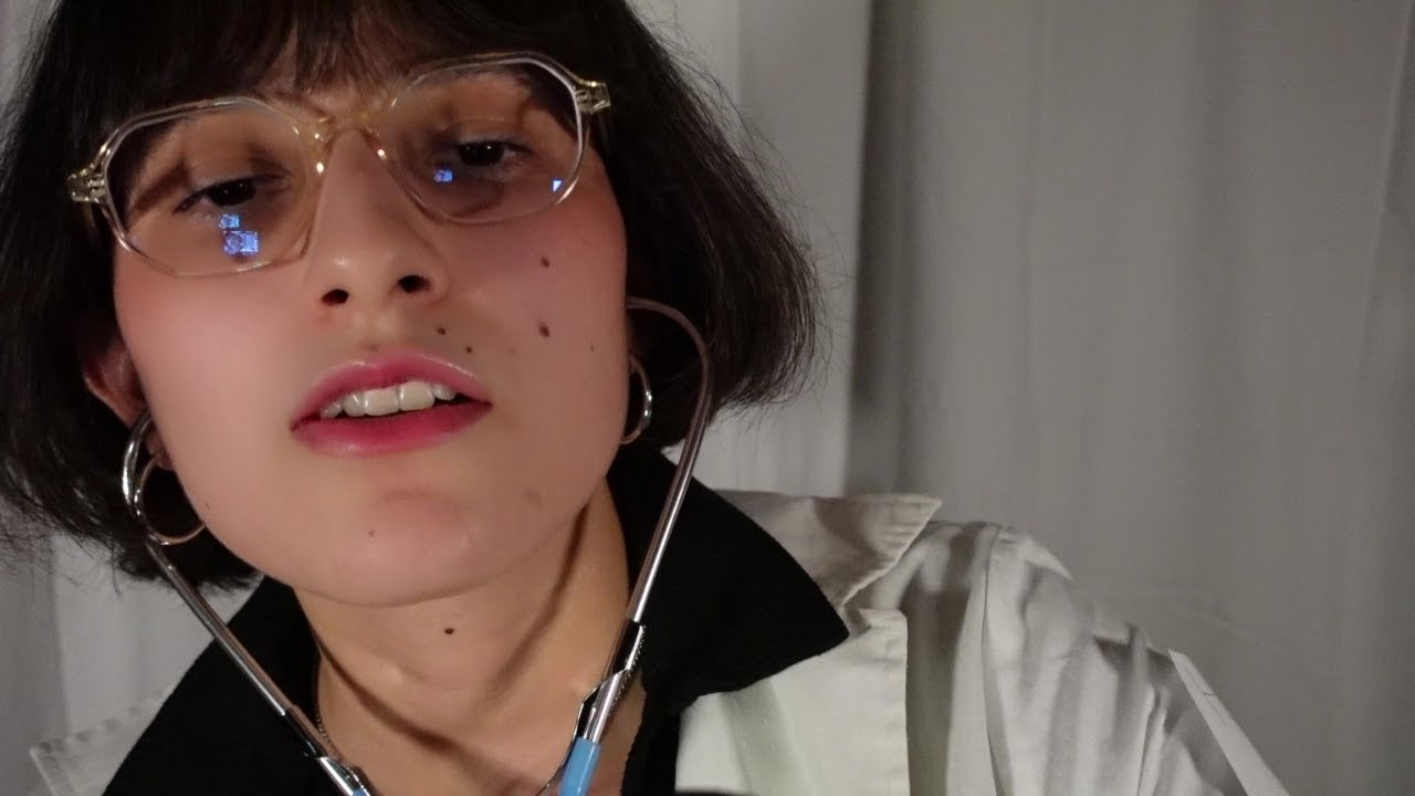 ASMR | Doctora te cuida después de tu cirugía  (Roleplay)