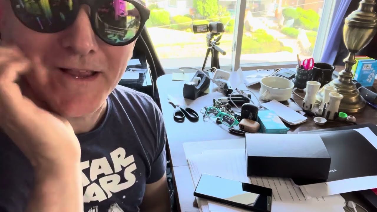 Laugh Out Loud: Discover the Fake Influencer's Guide to Galaxy Note 9 SD Card Slot