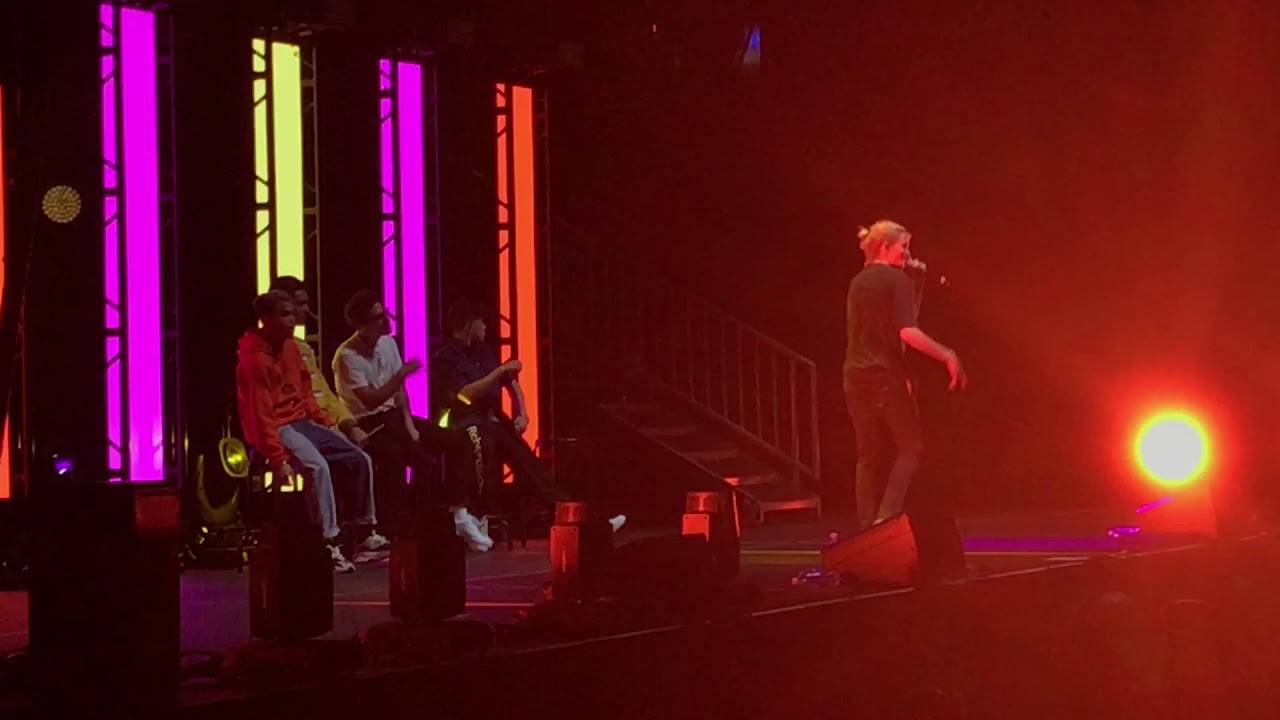 PRETTYMUCH - Summer On You (LIVE)