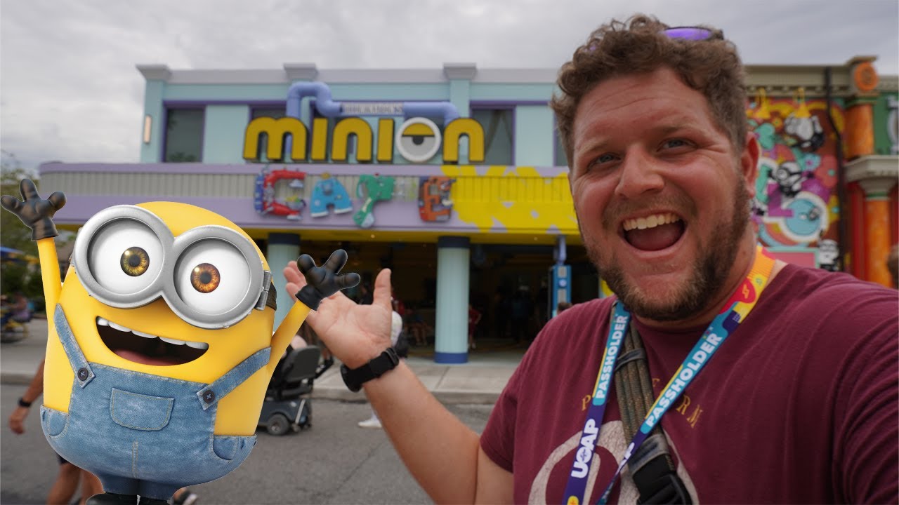 MINION LAND OPEN!! Universal Studios Florida | Minion Cafe Review | Minion Merchandise