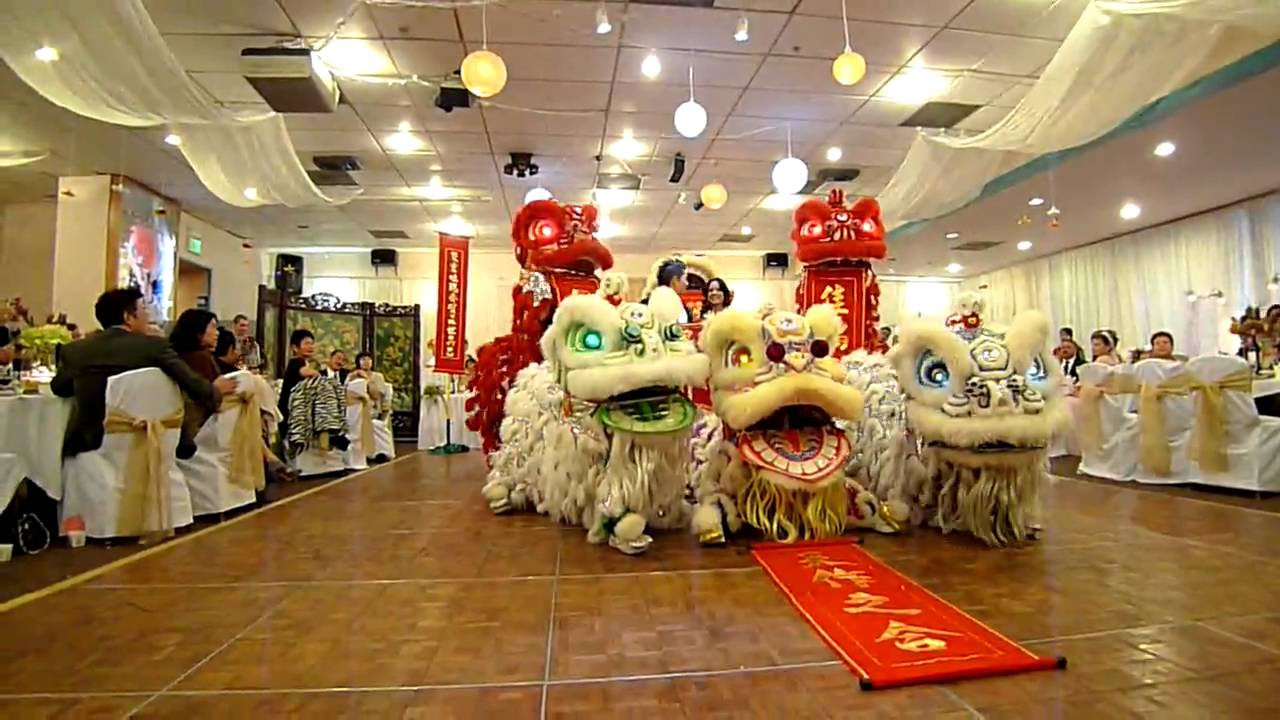 D & T Wedding - Joi Ying Lion Dance