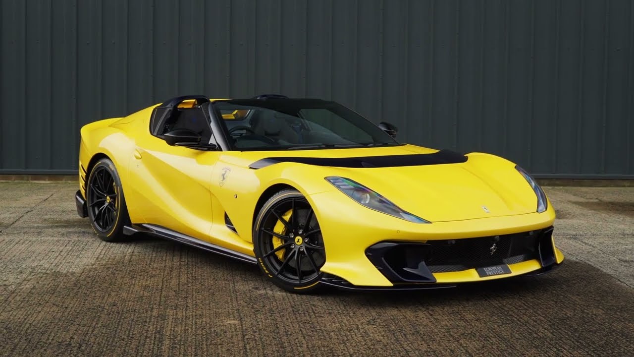 2023 Ferrari 812 Competizione Aperta - Giallo Triplo Strato - Walkaround (4K)