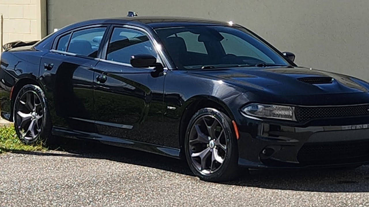 2019 Dodge Charger brake pad change.