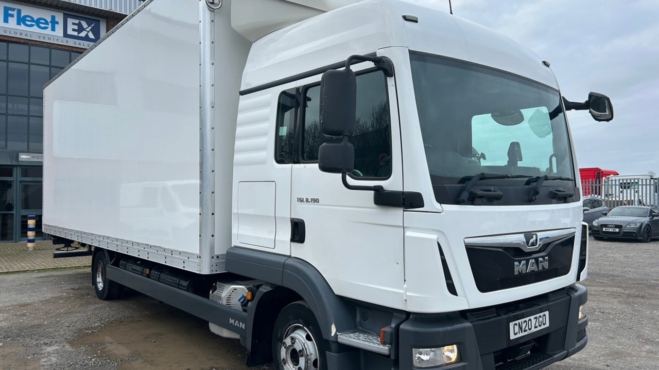 MAN TGL 8.190 7.5-TONNE GRP BOX VAN 2020 - CN20 ZGO