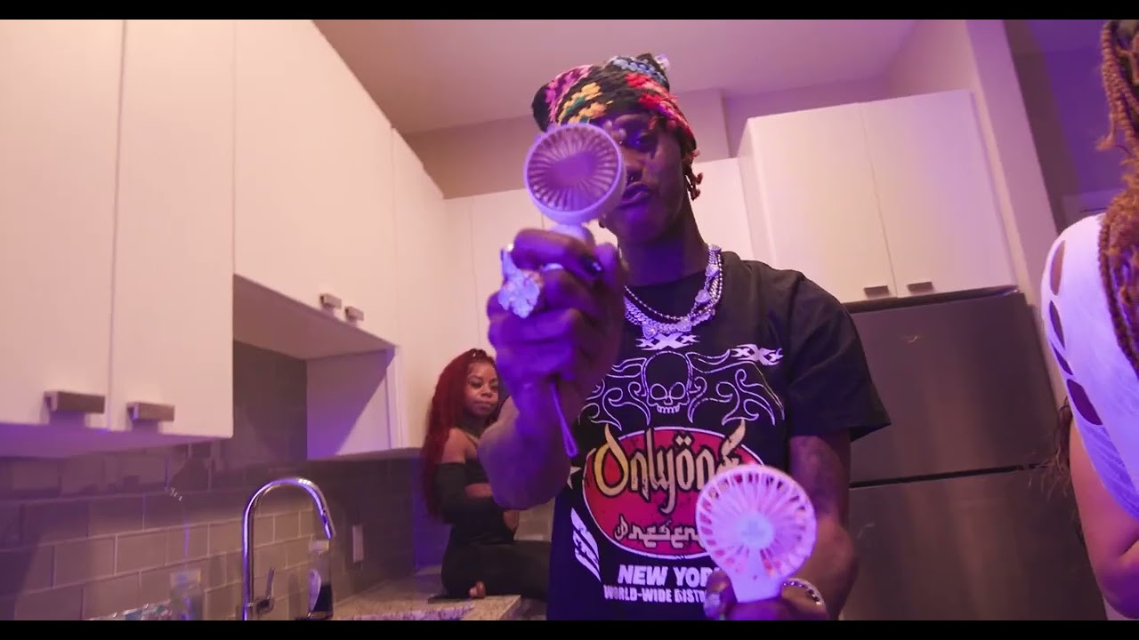 Famous Dex - 2in1 (Shot By @ayeojr)